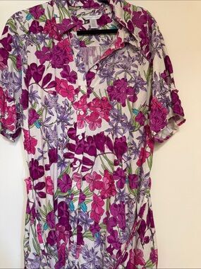 London Times Purple and Pink Floral Button-Down Shirt